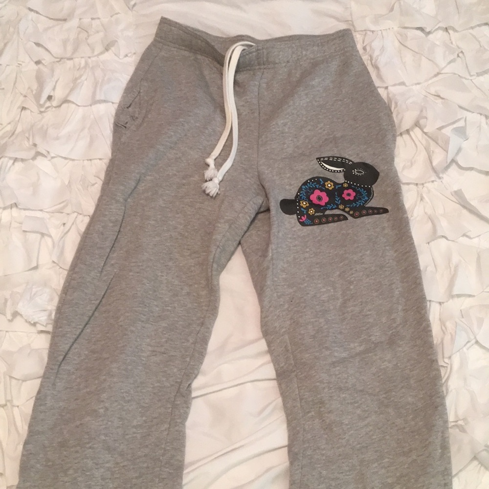 Cute gray sweatpants with rabbit